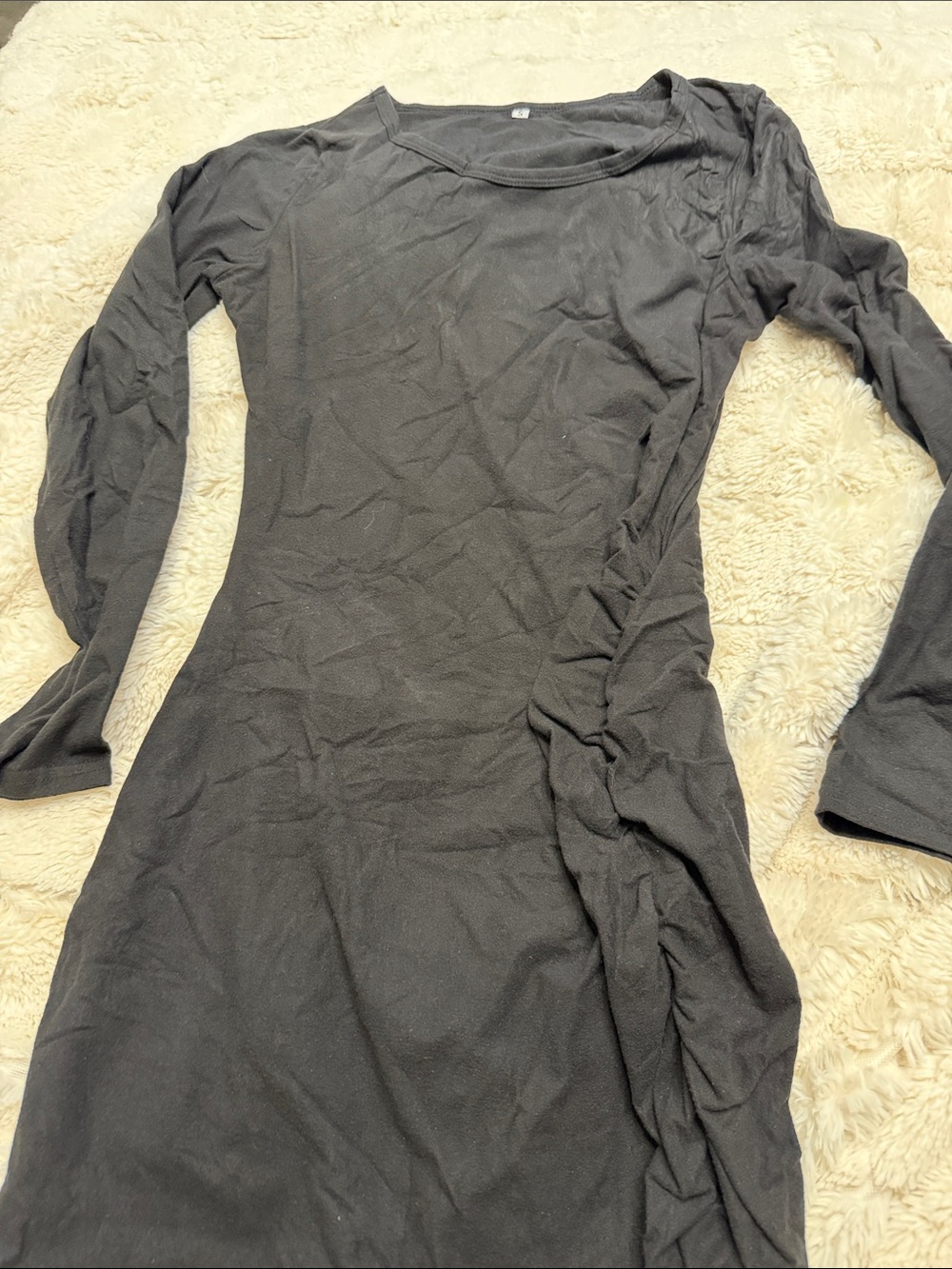 Source Unknown Black Long-Sleeve Ruched Side Dress